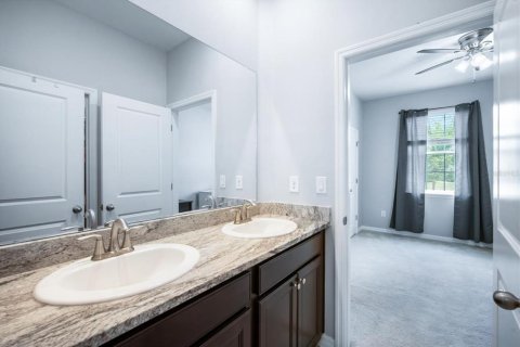 House in Brandon, Florida 4 bedrooms, 259.94 sq.m. № 1784376 - photo 19