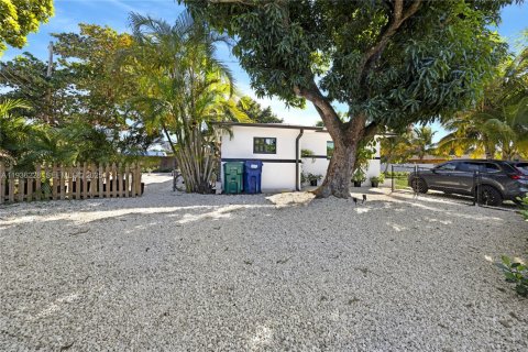 Villa ou maison à vendre à Miami, Floride: 3 chambres, 121.79 m2 № 1994794 - photo 29
