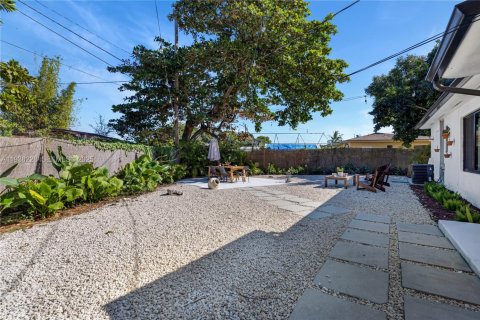 Villa ou maison à vendre à Miami, Floride: 3 chambres, 121.79 m2 № 1994794 - photo 23