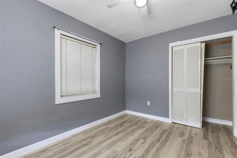 House in Port Charlotte, Florida 3 bedrooms, 122.82 sq.m. № 1840005 - photo 30