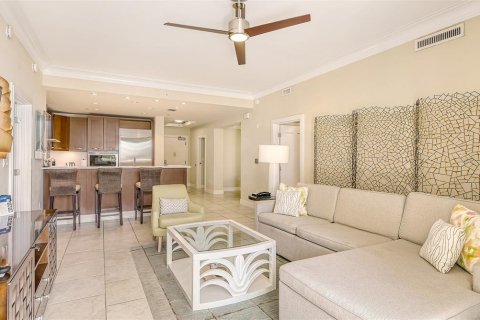 Купить кондоминиум в Сарасота, Флорида 9 комнат, 228.54м2, № 1350097 - фото 18