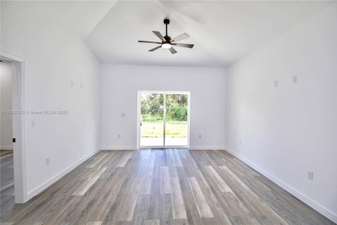 Casa en venta en Lake Placid, Florida, 3 dormitorios, 124.49 m2 № 1946703 - foto 15