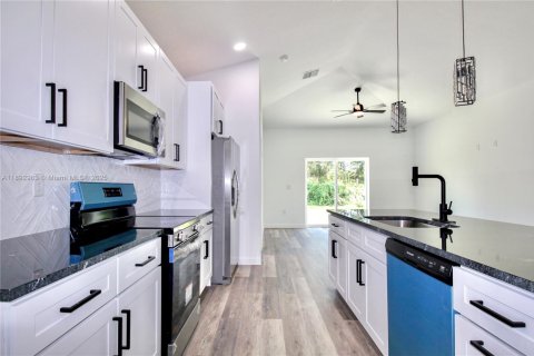 Casa en venta en Lake Placid, Florida, 3 dormitorios, 124.49 m2 № 1946703 - foto 9