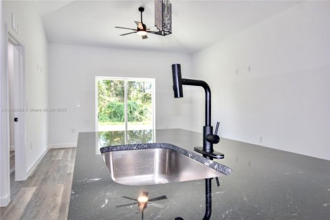 Casa en venta en Lake Placid, Florida, 3 dormitorios, 124.49 m2 № 1946703 - foto 4