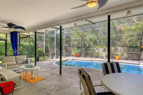 House in Sarasota, Florida 3 bedrooms, 188.87 sq.m. № 1831695 - photo 4