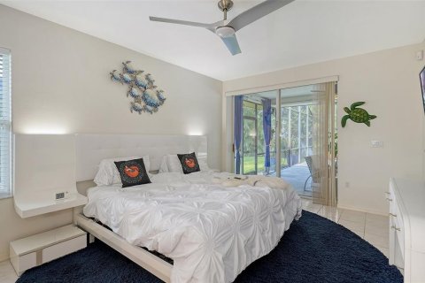 House in Sarasota, Florida 3 bedrooms, 188.87 sq.m. № 1831695 - photo 11