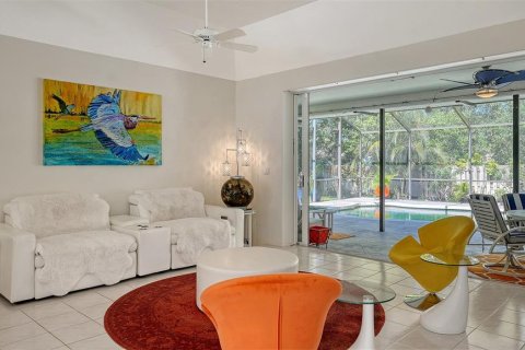 House in Sarasota, Florida 3 bedrooms, 188.87 sq.m. № 1831695 - photo 5