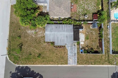 Villa ou maison à vendre à Saint Petersburg, Floride: 3 chambres, 106.84 m2 № 2095624 - photo 27