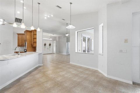 Villa ou maison à vendre à Port Charlotte, Floride: 3 chambres, 247.96 m2 № 2166879 - photo 16