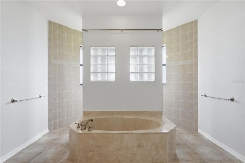 Villa ou maison à vendre à Port Charlotte, Floride: 3 chambres, 247.96 m2 № 2166879 - photo 24