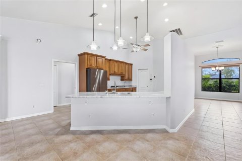 Villa ou maison à vendre à Port Charlotte, Floride: 3 chambres, 247.96 m2 № 2166879 - photo 12