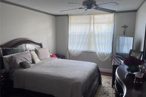 Copropriété à vendre à Plantation, Floride: 2 chambres, 97.92 m2 № 1929217 - photo 15