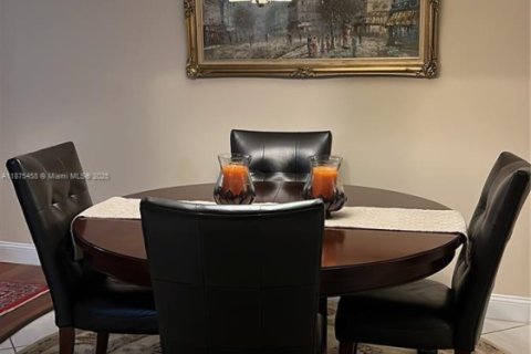 Copropriété à vendre à Plantation, Floride: 2 chambres, 97.92 m2 № 1929217 - photo 5