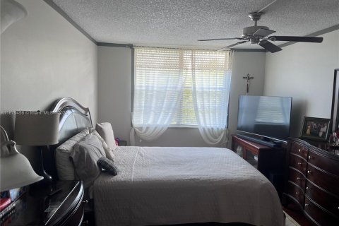 Copropriété à vendre à Plantation, Floride: 2 chambres, 97.92 m2 № 1929217 - photo 14