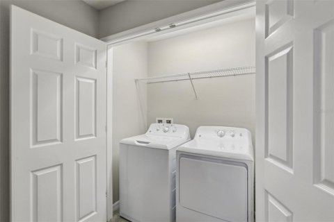 Touwnhouse à vendre à Riverview, Floride: 3 chambres, 130.06 m2 № 1791793 - photo 13