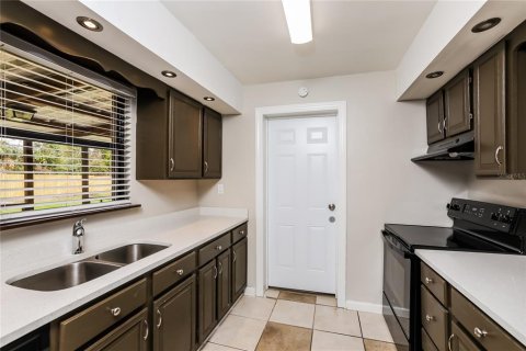 Casa en alquiler en DeBary, Florida, 3 dormitorios, 130.25 m2 № 1819254 - foto 6