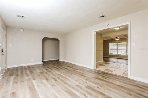 Casa en alquiler en DeBary, Florida, 3 dormitorios, 130.25 m2 № 1819254 - foto 4