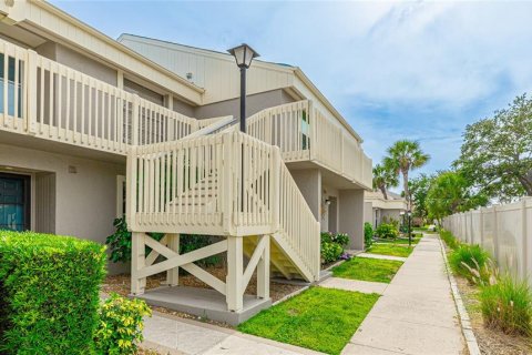 Condominio en venta en Bradenton, Florida, 2 dormitorios, 87.98 m2 № 1678000 - foto 1