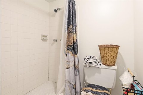 Condominio en venta en Bradenton, Florida, 2 dormitorios, 87.98 m2 № 1678000 - foto 17