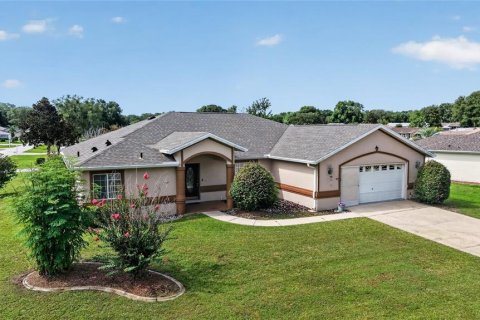 Casa en venta en Ocala, Florida, 3 dormitorios, 188.87 m2 № 2239339 - foto 4