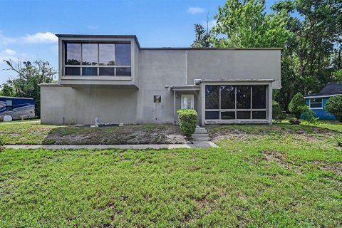 Villa ou maison à DeLand, Floride 3 chambres, 182.55 m2 № 2107677