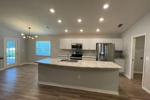 Casa en alquiler en Eagle Lake, Florida, 4 dormitorios, 151.15 m2 № 1868952 - foto 2