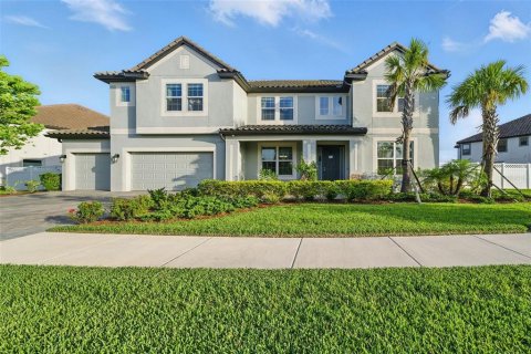 House in Wesley Chapel, Florida 6 bedrooms, 506.5 sq.m. № 1777494 - photo 3