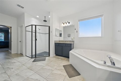 House in Wesley Chapel, Florida 6 bedrooms, 506.5 sq.m. № 1777494 - photo 27