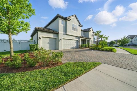 House in Wesley Chapel, Florida 6 bedrooms, 506.5 sq.m. № 1777494 - photo 5