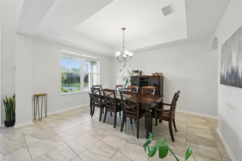 House in Wesley Chapel, Florida 6 bedrooms, 506.5 sq.m. № 1777494 - photo 20