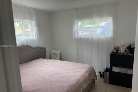 Villa ou maison à Dania Beach, Floride 2 chambres, 176.51 m2 № 2046562