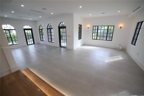 Villa ou maison à vendre à Hollywood, Floride: 7 chambres, 394.74 m2 № 1965567 - photo 22