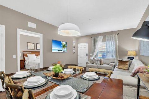 Touwnhouse à vendre à Kissimmee, Floride: 3 chambres, 120.77 m2 № 2136290 - photo 5