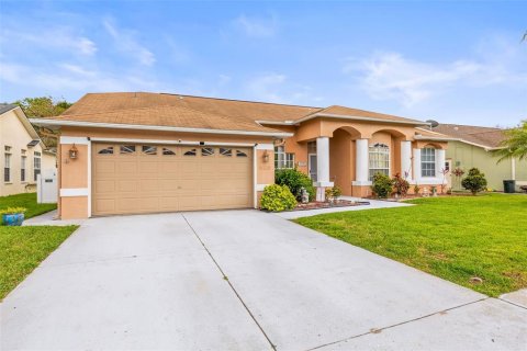 House in New Port Richey, Florida 3 bedrooms, 184.32 sq.m. № 1662100 - photo 21