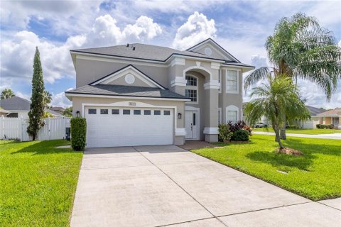 Casa en venta en Kissimmee, Florida, 3 dormitorios, 199.09 m2 № 1899917 - foto 1