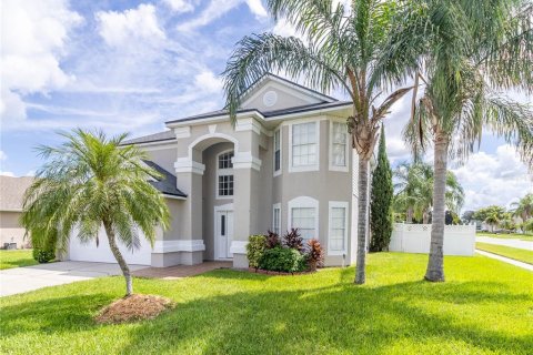Casa en venta en Kissimmee, Florida, 3 dormitorios, 199.09 m2 № 1899917 - foto 2
