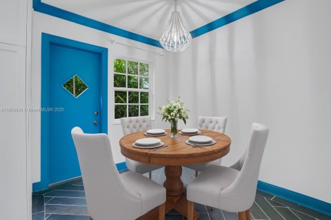 Condo in Miami Beach, Florida, 1 bedroom  № 1878736 - photo 11