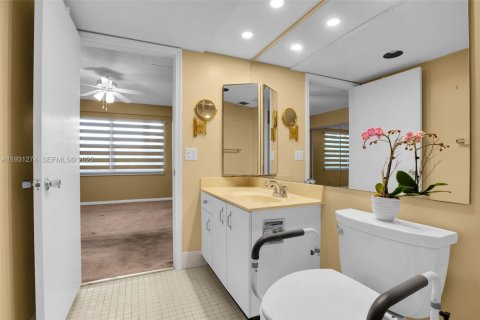 Купить кондоминиум в Пемброк-Пайнс, Флорида 1 спальня, 97.08м2, № 1990302 - фото 9