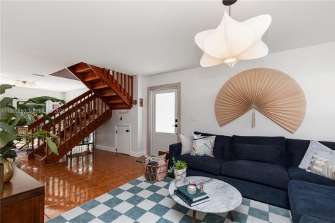 Купить виллу или дом в Майами, Флорида 3 спальни, 168.15м2, № 1988828 - фото 8