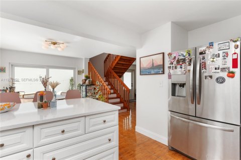 Купить виллу или дом в Майами, Флорида 3 спальни, 168.15м2, № 1988828 - фото 16