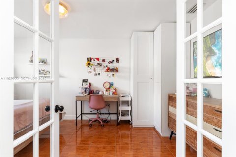 Купить виллу или дом в Майами, Флорида 3 спальни, 168.15м2, № 1988828 - фото 5