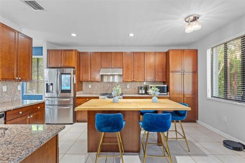 Купить виллу или дом в Катлер-Бей, Флорида 5 спален, 294.31м2, № 2043447 - фото 4