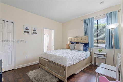 Купить виллу или дом в Катлер-Бей, Флорида 5 спален, 294.31м2, № 2043447 - фото 17