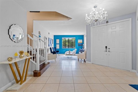 Купить виллу или дом в Катлер-Бей, Флорида 5 спален, 294.31м2, № 2043447 - фото 8