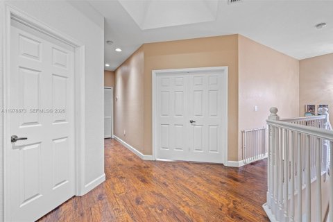 Купить виллу или дом в Катлер-Бей, Флорида 5 спален, 294.31м2, № 2043447 - фото 21