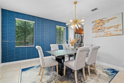 Купить виллу или дом в Катлер-Бей, Флорида 5 спален, 294.31м2, № 2043447 - фото 14