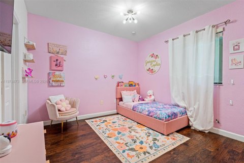 Купить виллу или дом в Катлер-Бей, Флорида 5 спален, 294.31м2, № 2043447 - фото 27