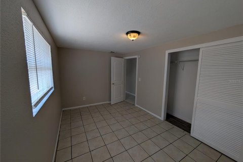 House in Holiday, Florida 4 bedrooms, 124.12 sq.m. № 2208007 - photo 13
