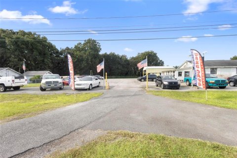 Commercial property in DeLand, Florida 135.82 sq.m. № 1392682 - photo 11