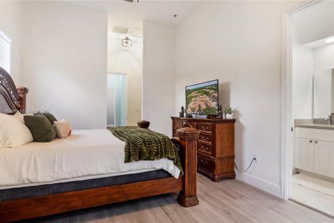 Adosado en venta en Pembroke Pines, Florida, 4 dormitorios, 213.68 m2 № 1933764 - foto 30